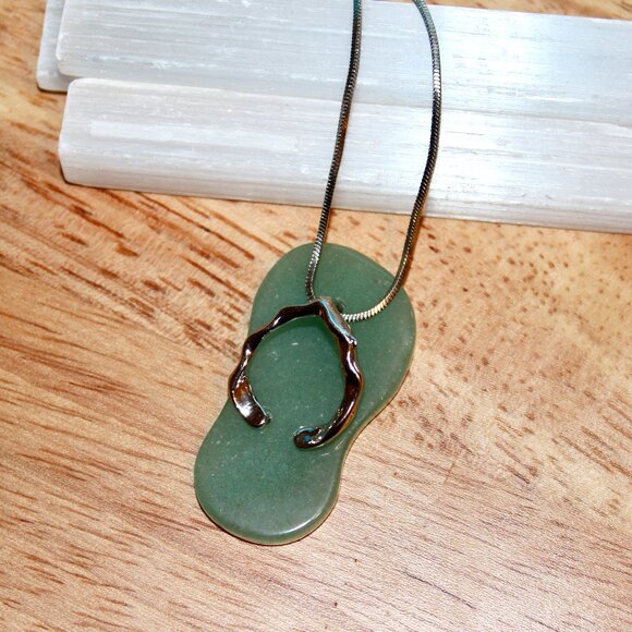 Natural Stone Sandal Flip Flop Beach Pendant Necklace Blue Green Stone - Picture 1 of 4